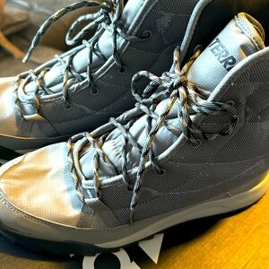 Women’s adidas Terrix hiking boots